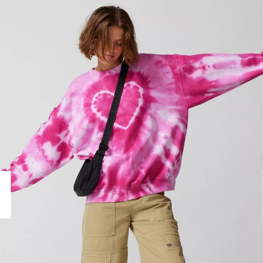 Last One... Pink tie dye heart sweatshirt